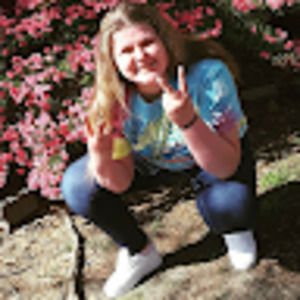 Meet your Posher, Courtney